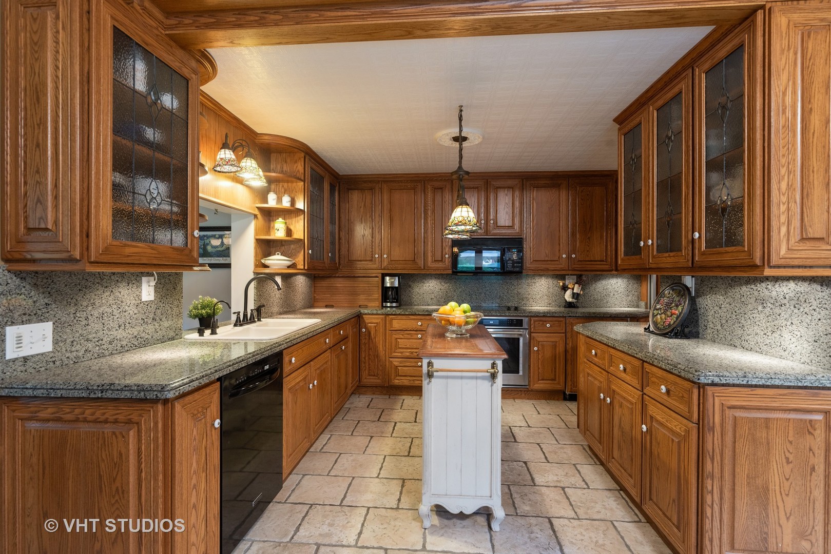 39390 North Winchester Road Wadsworth, IL 60083 - Photo 11 of 52 Gallery Image 11