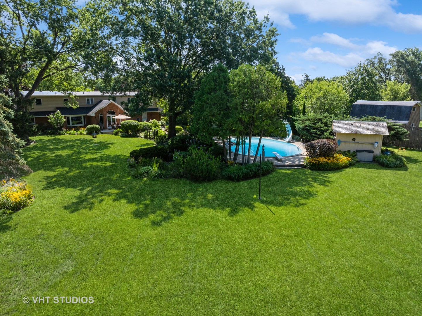 39390 North Winchester Road Wadsworth, IL 60083 - Photo 5 of 52 Gallery Image 5