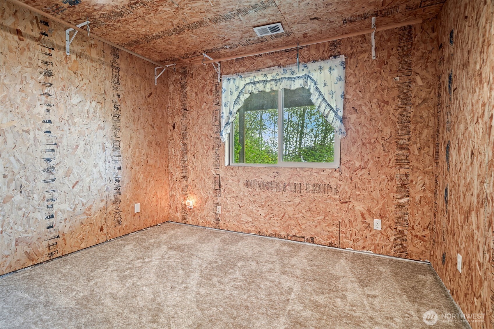 753 Old Logging Road Sequim, WA 98382 - Photo 28 of 39 Gallery Image 28
