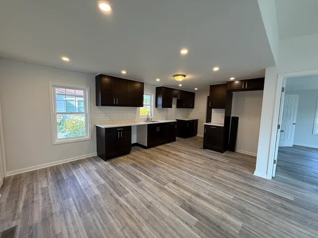 $95,000 | 300 Briarbranch Terrace, Matteson, IL 60443