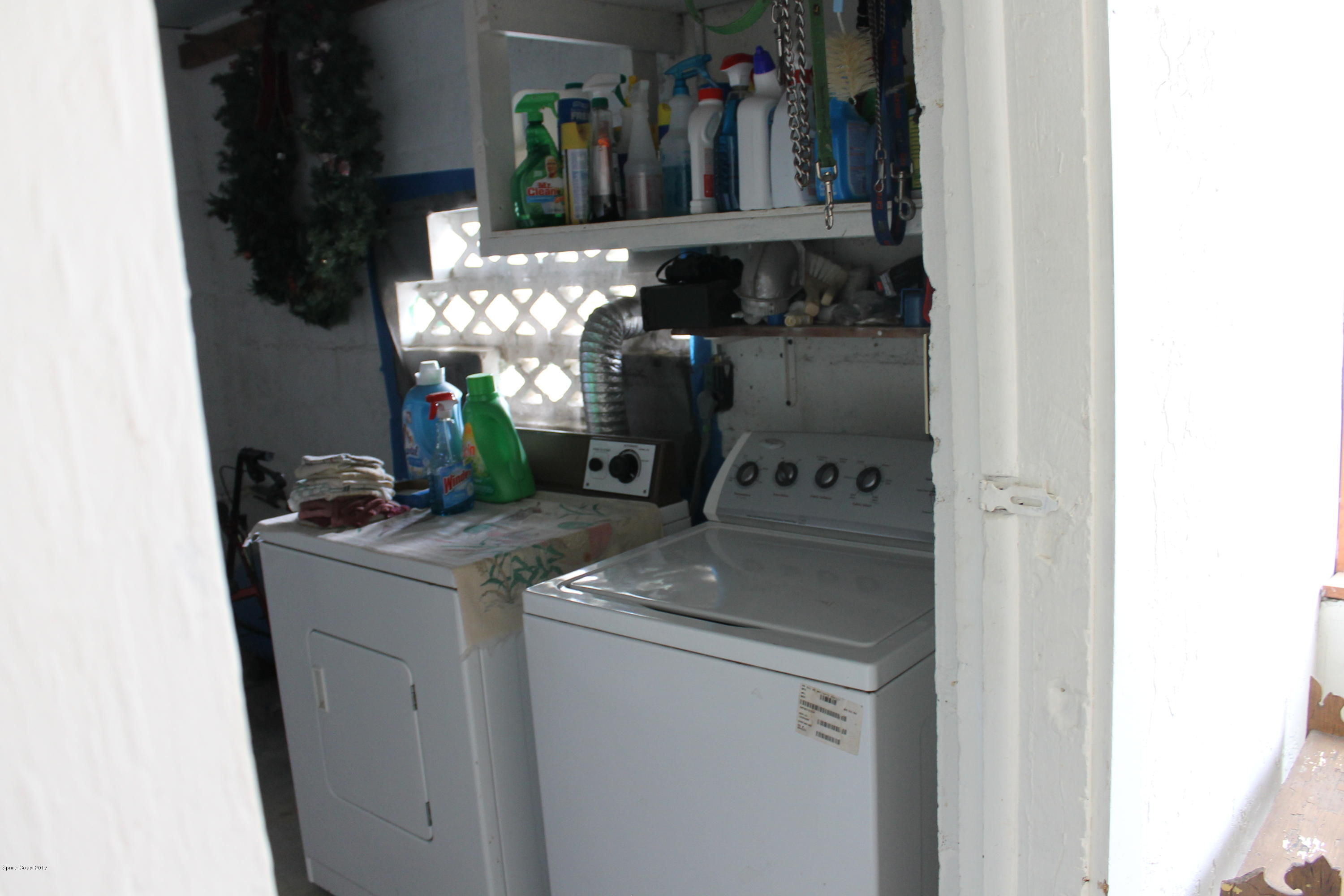 3575 Carter Road Mims, FL 32754 - Photo 16 of 30 Laundry Room