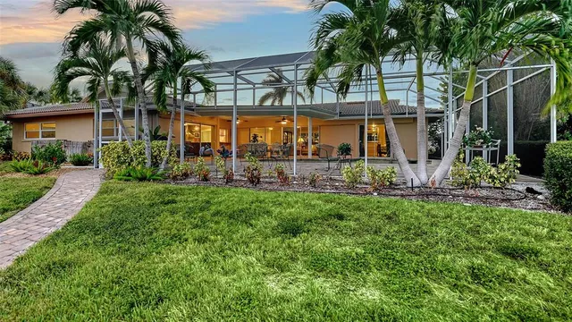 $1,899,000 | 524 Ketch Lane, Longboat Key, FL 34228