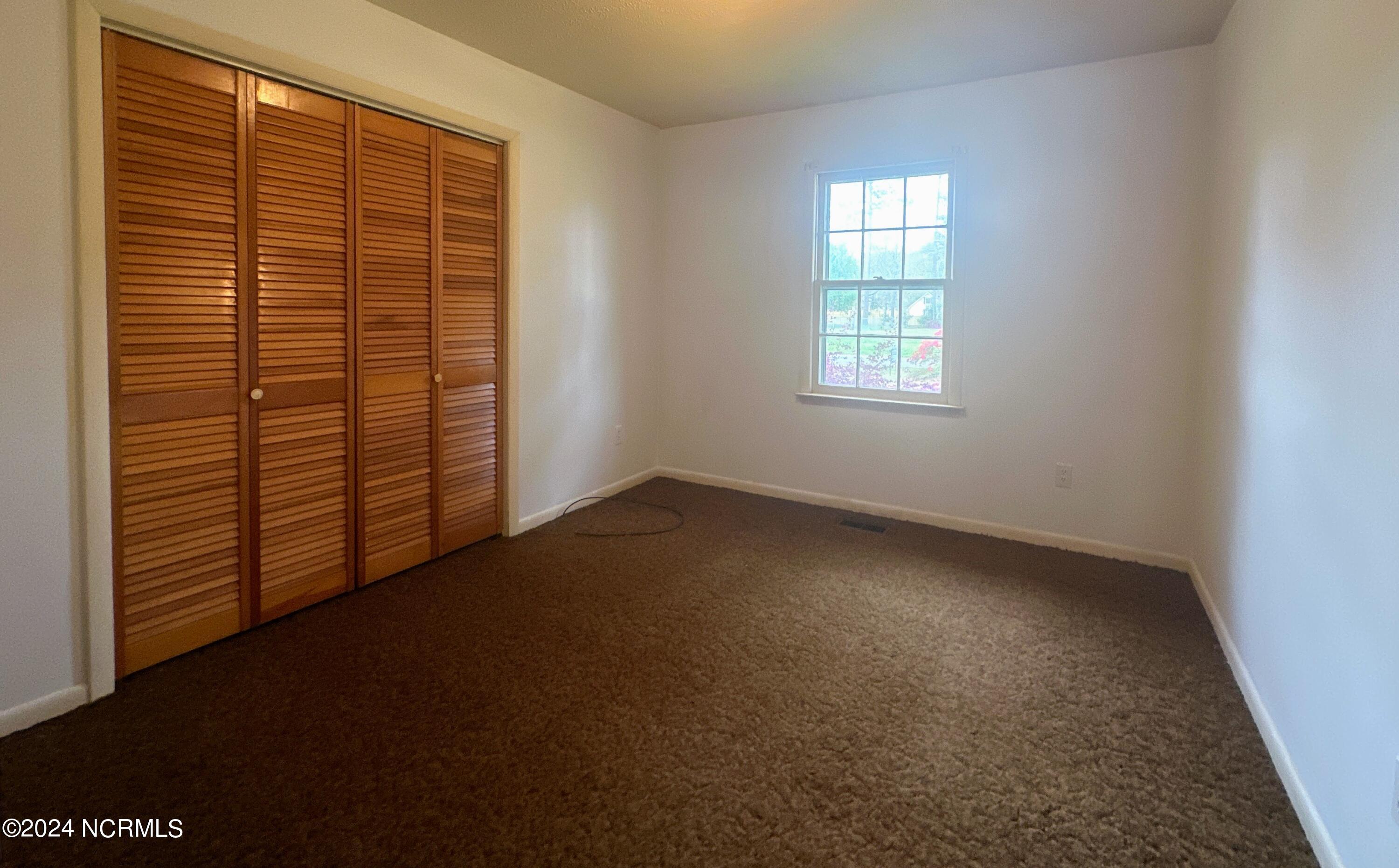 709 Oak Street Chadbourn, NC 28431 - Photo 7 of 17 Bedroom 1