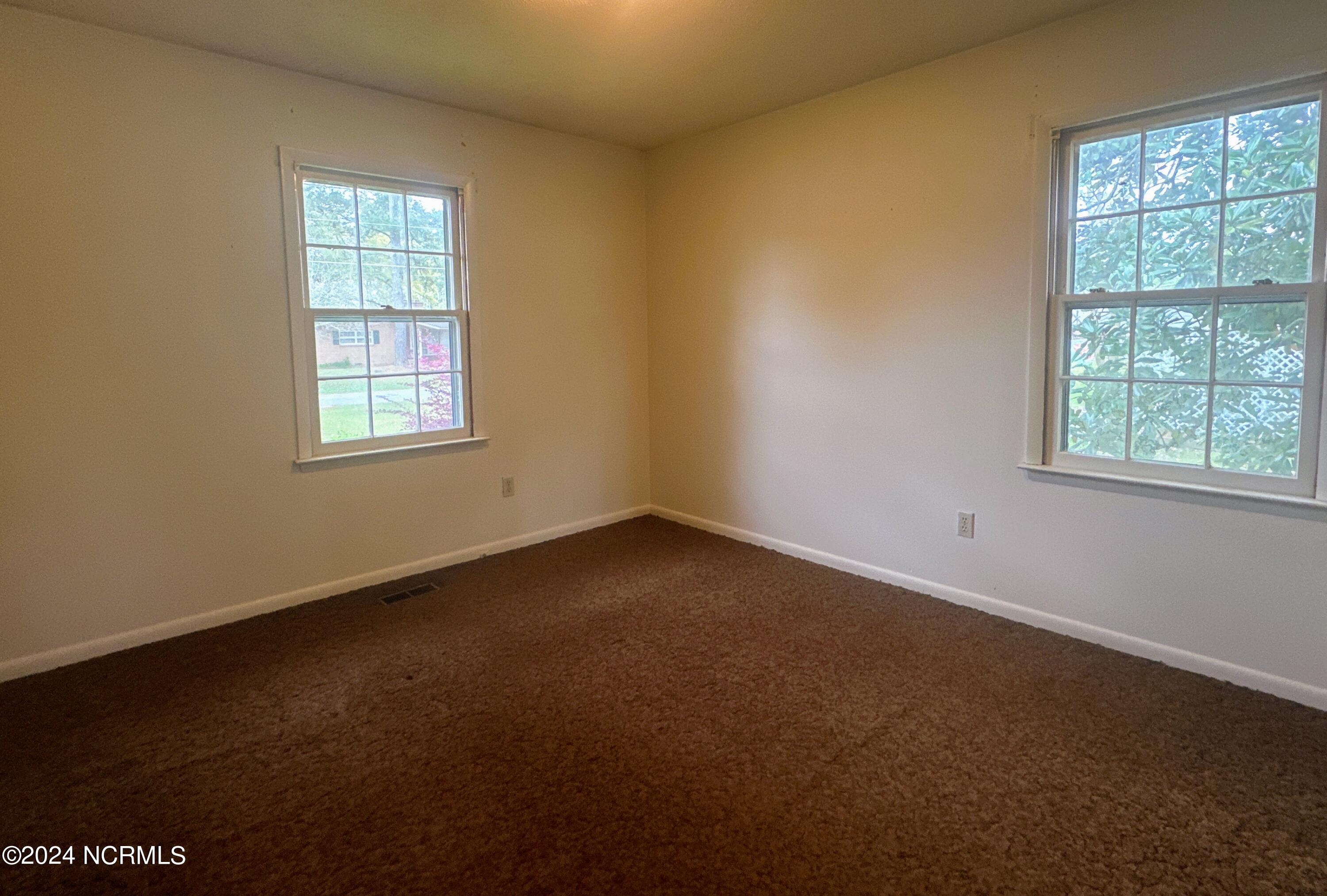 709 Oak Street Chadbourn, NC 28431 - Photo 10 of 17 Bedroom 2