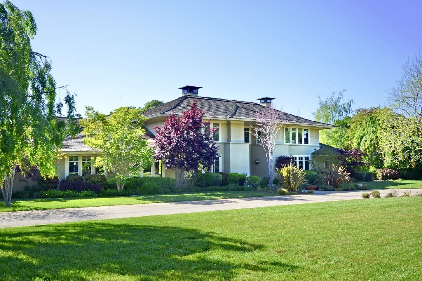 120 Edenvale Road Watsonville, CA 95076 - Photo 4 of 68 a front view of house with yard and green space