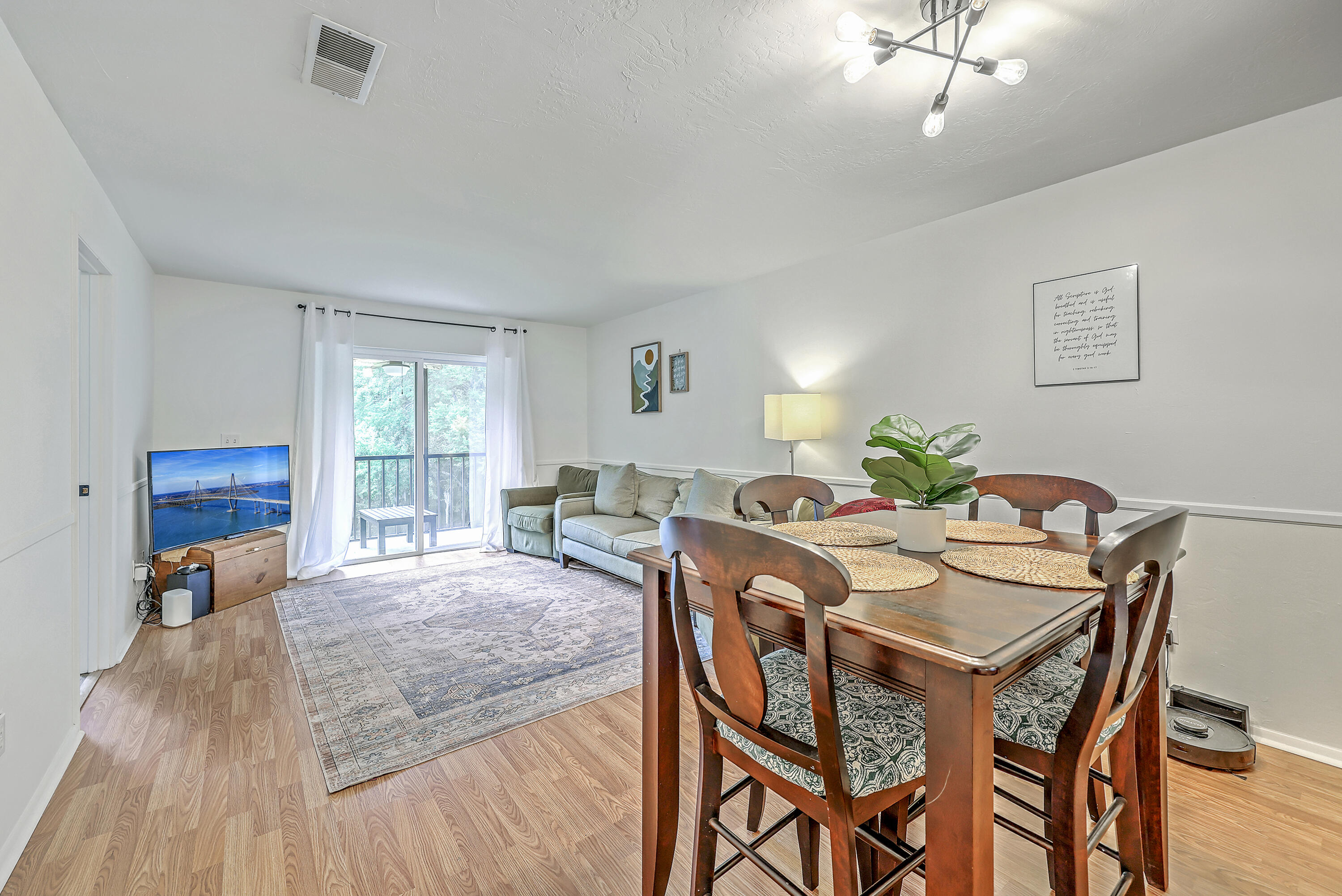 2174 Bees Ferry Road, Unit G Charleston, SC 29414 - Photo 8 of 27 Living / Dining