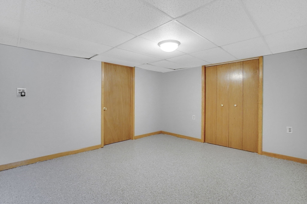 142 Louis Road Springfield, MA 01118 - Photo 37 of 40 Gallery Image 37