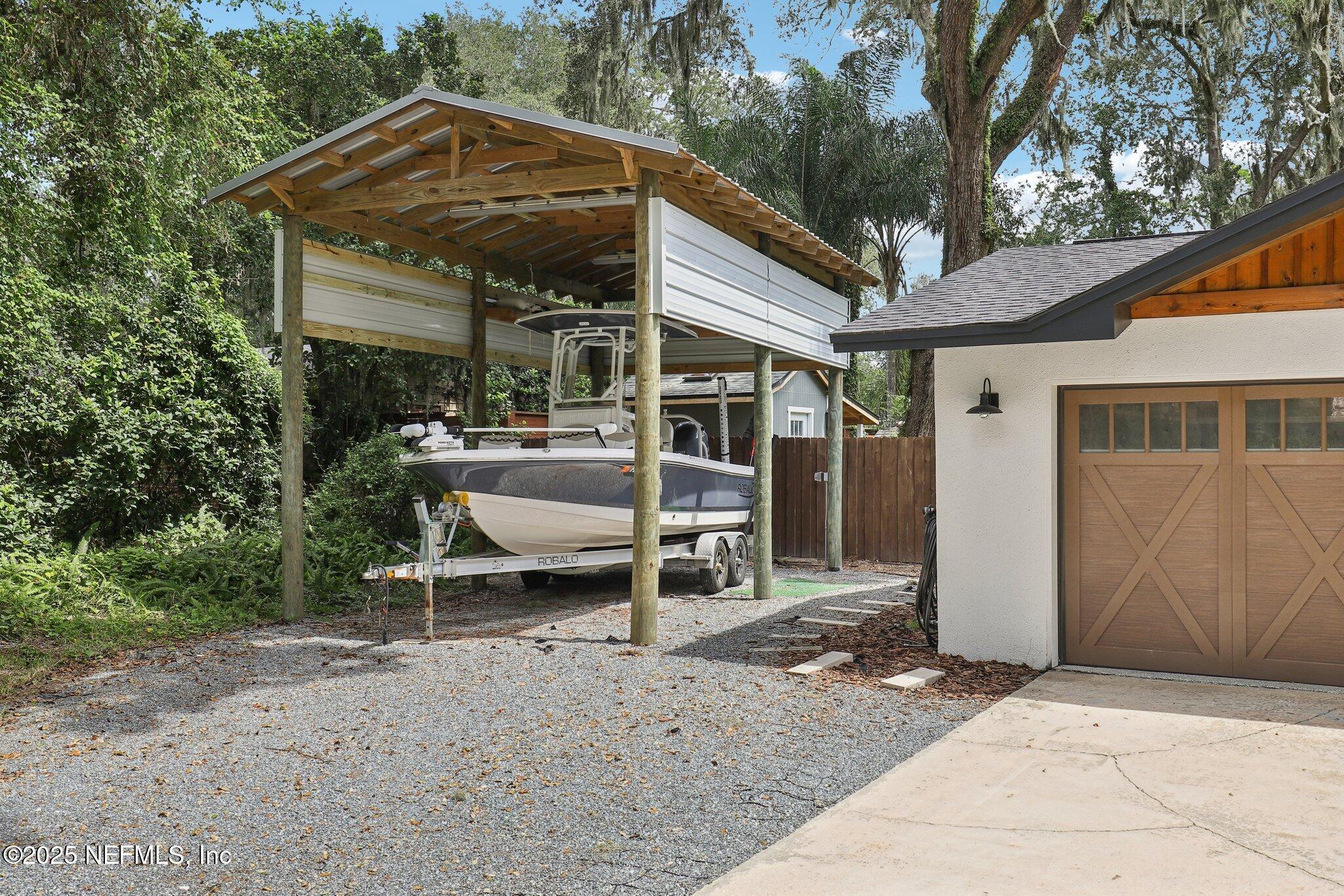 1515 Kings Road Neptune Beach, FL 32266 - Photo 5 of 59 Boat/RV Carport