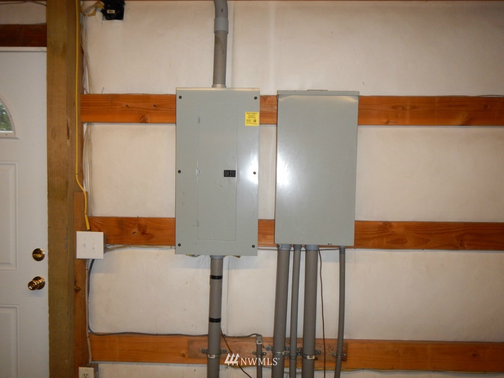 1233 Middle Fork Road Onalaska, WA 98570 - Photo 11 of 25 Gallery Image 11
