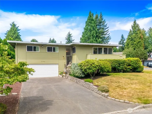$925,000 | 10842 Northeast 149th Street, Bothell, WA 98011