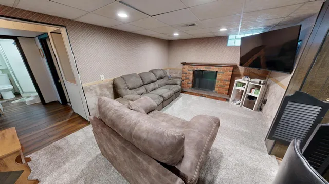 $275,000 | 153 Central Avenue South, Richmond, MN 56368