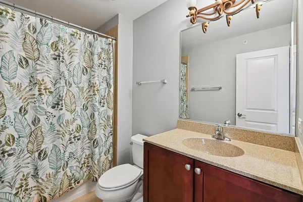 $569,900 | 2125 Apple Hill Lane, Buffalo Grove, IL 60089