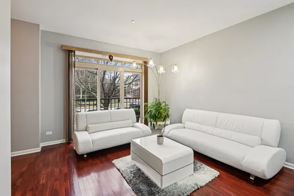 $569,900 | 2125 Apple Hill Lane, Buffalo Grove, IL 60089