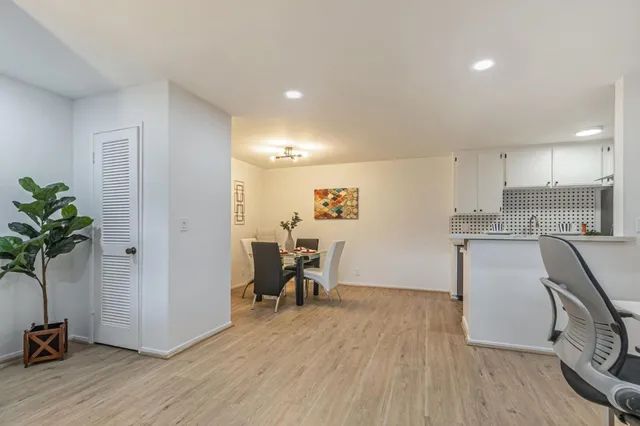 $419,900 | 247 North Capitol Avenue, Unit 105, San Jose, CA 95127