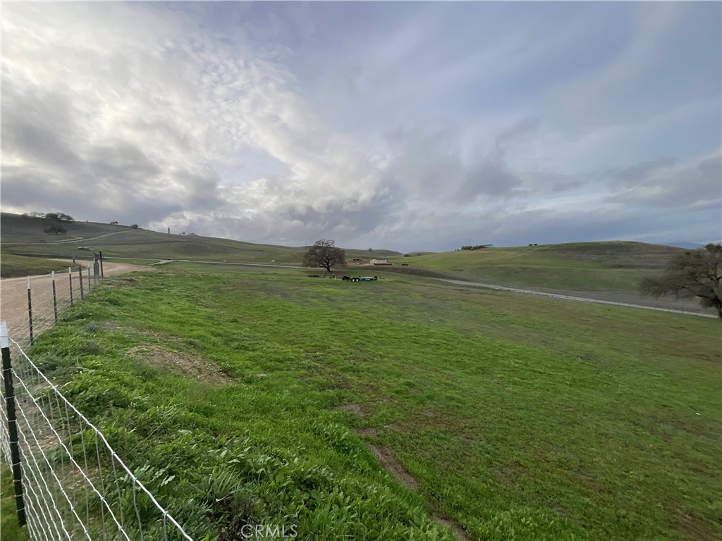 21 Interlake Road Bradley, CA 93426 - Photo 21 of 21