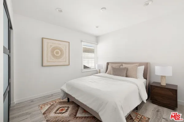 $17,000 | 14647 Morrison Street, Sherman Oaks, CA 91403