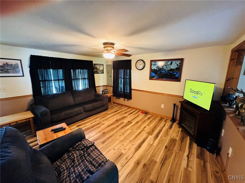 427 Sheldon Road Dryden, NY 13068 - Photo 10 of 30 Living Room