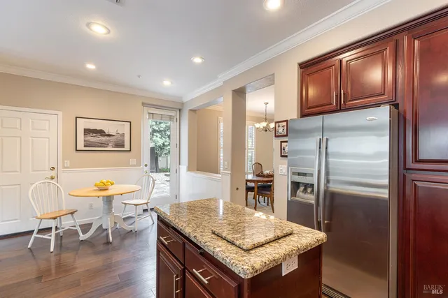 $1,099,000 | 5 Blackberry Drive, Napa, CA 94558