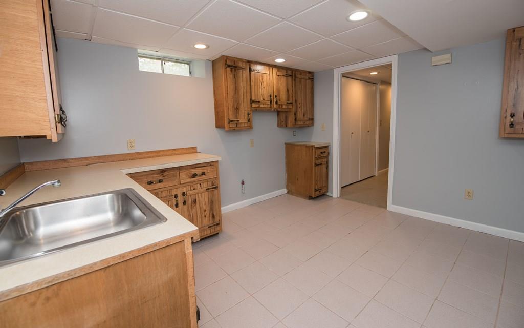 47 Salem Road Dracut, MA 01826 - Photo 33 of 42 Gallery Image 33