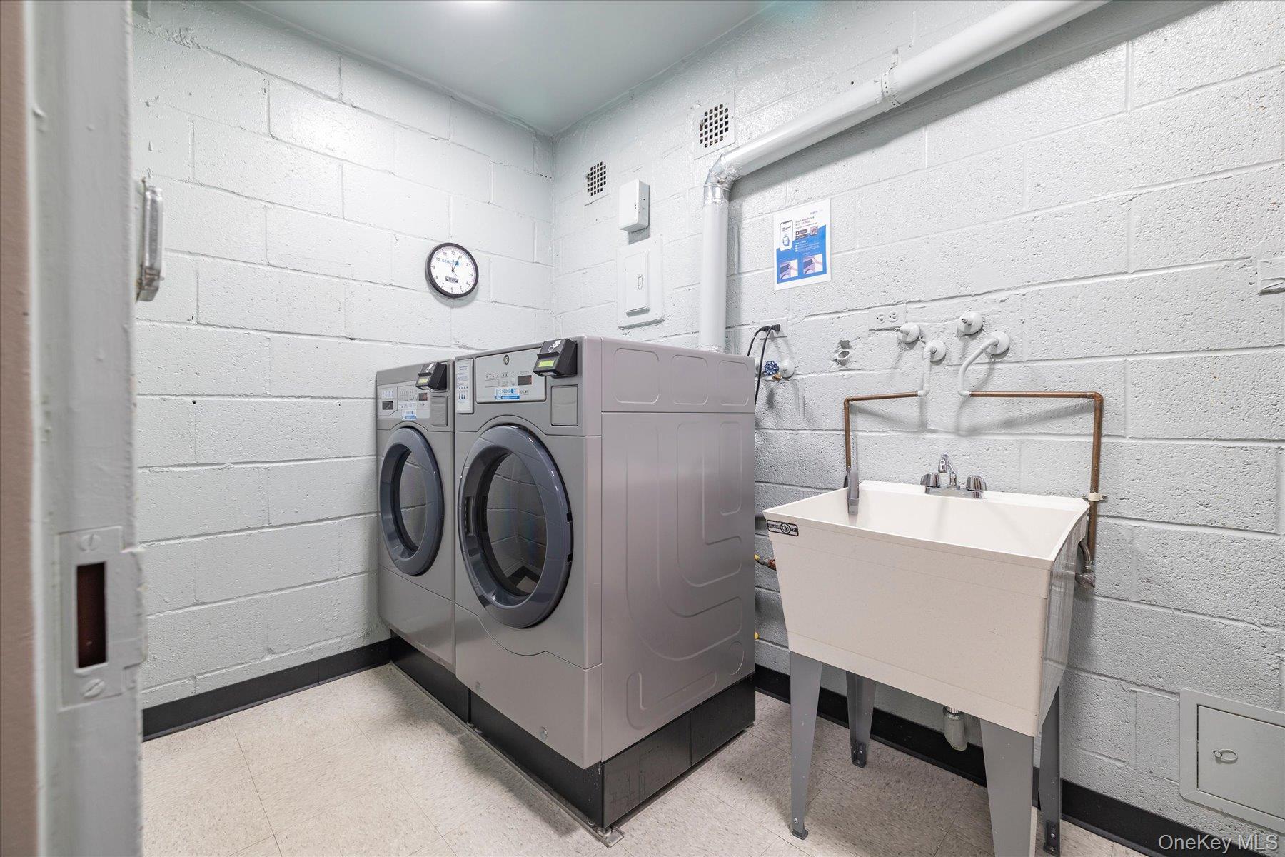 700 Shore Road, Unit 7X Long Beach, NY 11561 - Photo 13 of 26