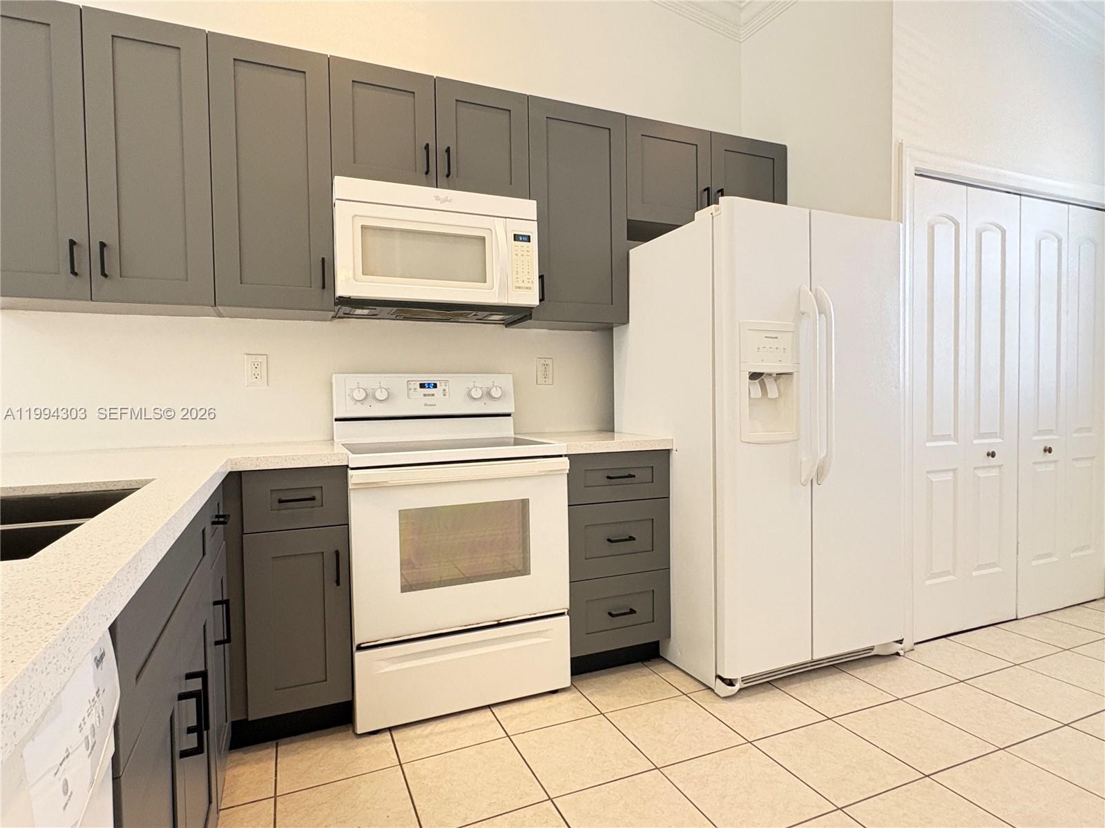 6702 Northwest 190th Street, Unit 6702 Hialeah, FL 33015 - Photo 10 of 36
