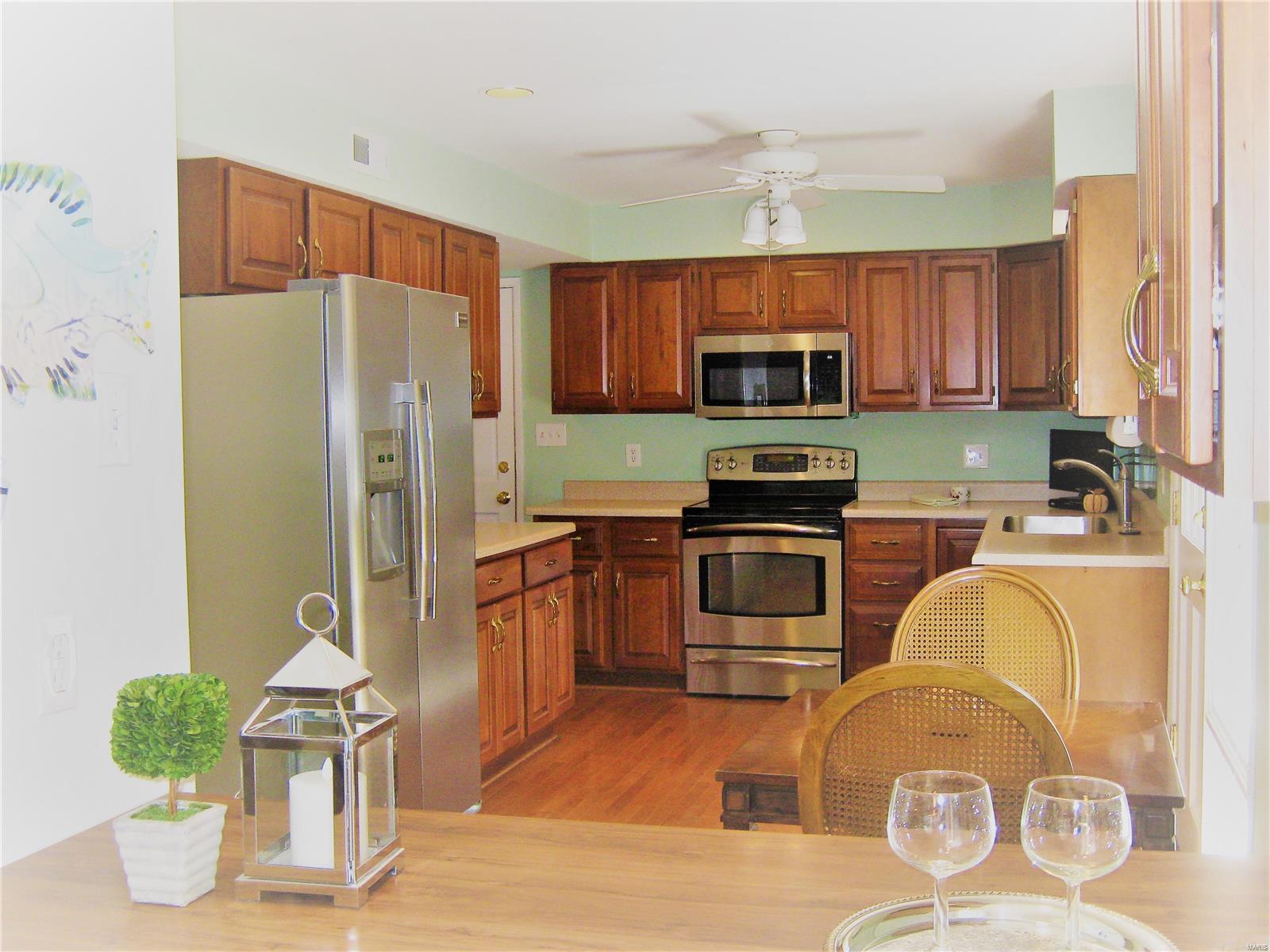 844 Rampart Drive St. Louis, MO 63122 - Photo 15 of 40 Gallery Image 15