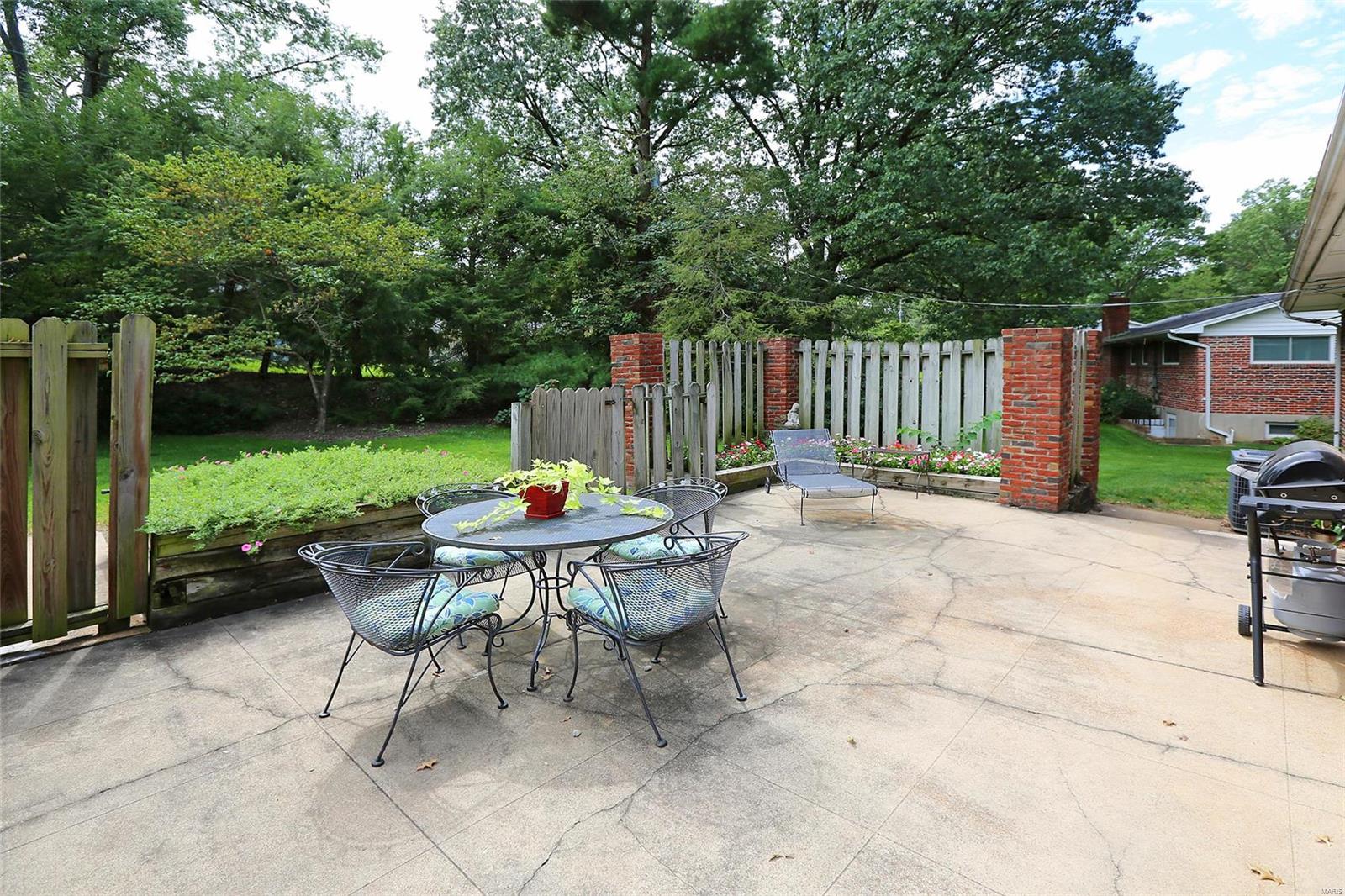 844 Rampart Drive St. Louis, MO 63122 - Photo 18 of 40 Gallery Image 18