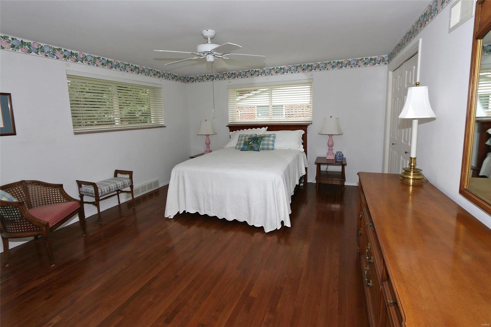844 Rampart Drive St. Louis, MO 63122 - Photo 24 of 40 Gallery Image 24