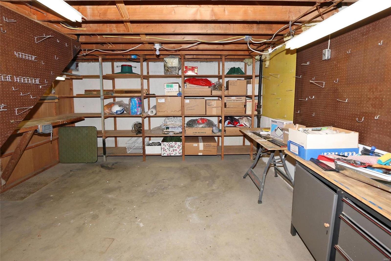 844 Rampart Drive St. Louis, MO 63122 - Photo 35 of 40 Gallery Image 35
