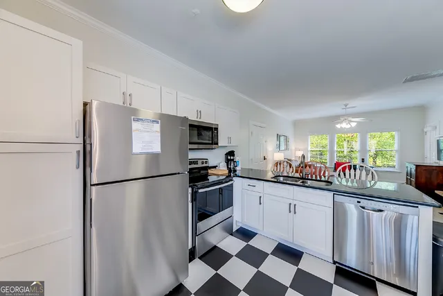 $1,900,000 | 892 Edelweiss Strasse, Helen, GA 30545