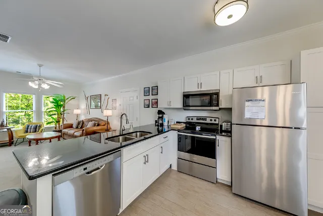 $1,900,000 | 892 Edelweiss Strasse, Helen, GA 30545