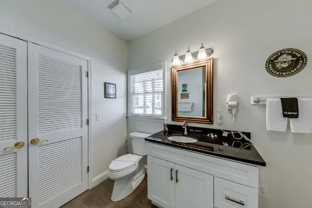 $1,900,000 | 892 Edelweiss Strasse, Helen, GA 30545