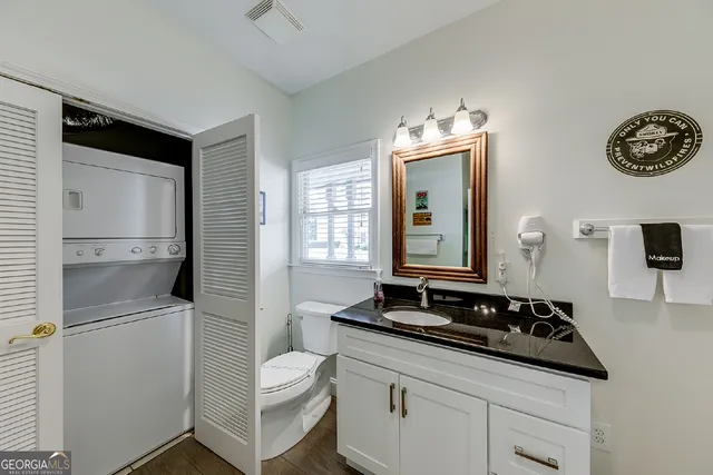 $1,900,000 | 892 Edelweiss Strasse, Helen, GA 30545