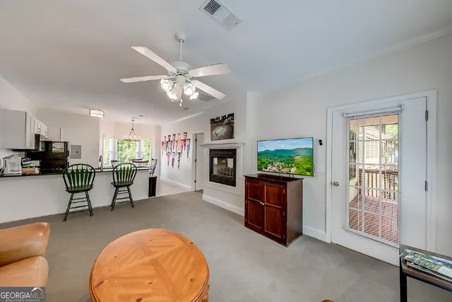 $1,900,000 | 892 Edelweiss Strasse, Helen, GA 30545