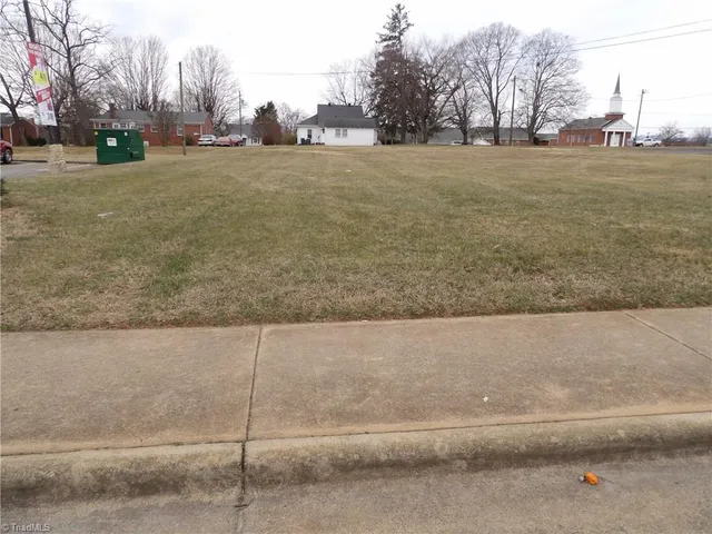 $150,000 | 308 South Main Street, Unit TRACT 2 LAND ONLY, Dobson, NC 27017