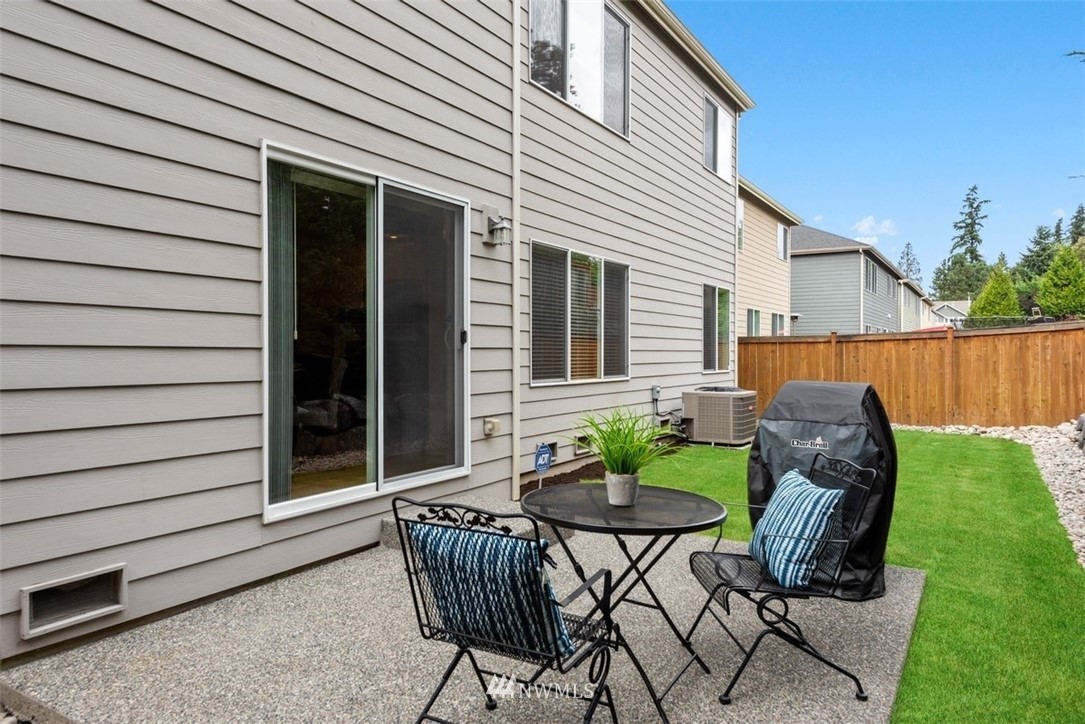 21933 40th Avenue Southeast Bothell, WA 98021 - Photo 22 of 23