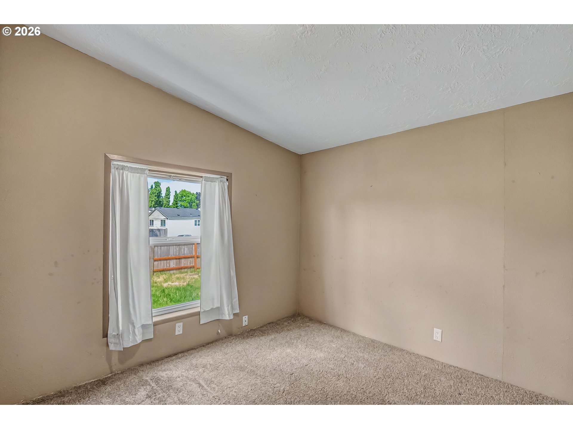 1949 Southeast Palmquist Road, Unit 5 Gresham, OR 97080 - Photo 13 of 28