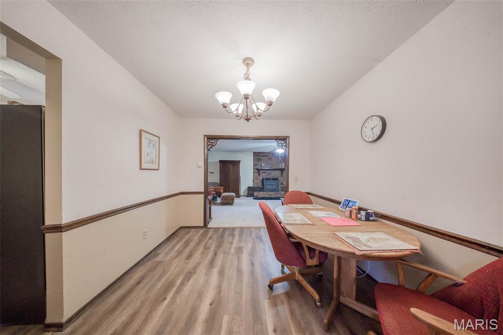 402 Locust Street Cuba, MO 65453 - Photo 11 of 68
