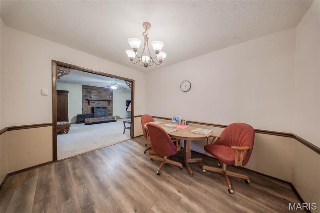 402 Locust Street Cuba, MO 65453 - Photo 12 of 68