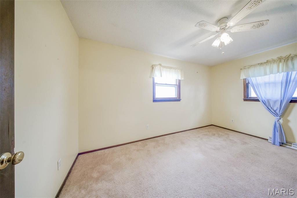 402 Locust Street Cuba, MO 65453 - Photo 23 of 68