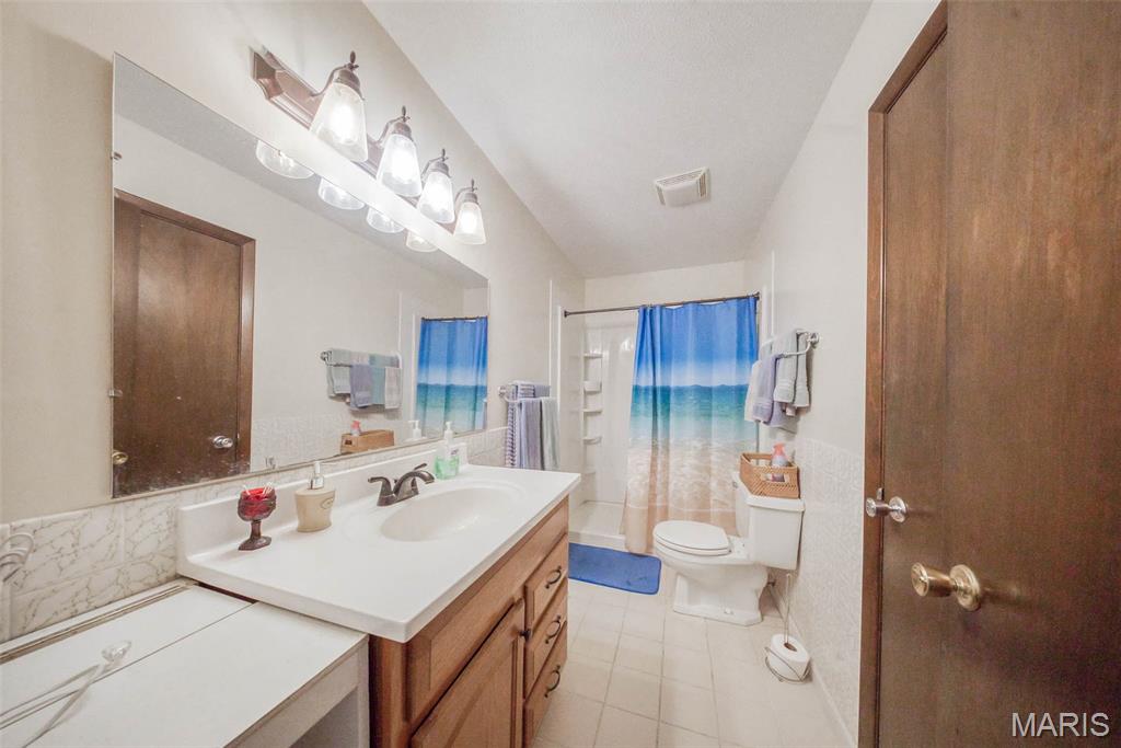 402 Locust Street Cuba, MO 65453 - Photo 28 of 68