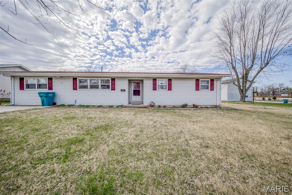 402 Locust Street Cuba, MO 65453 - Photo 3 of 68