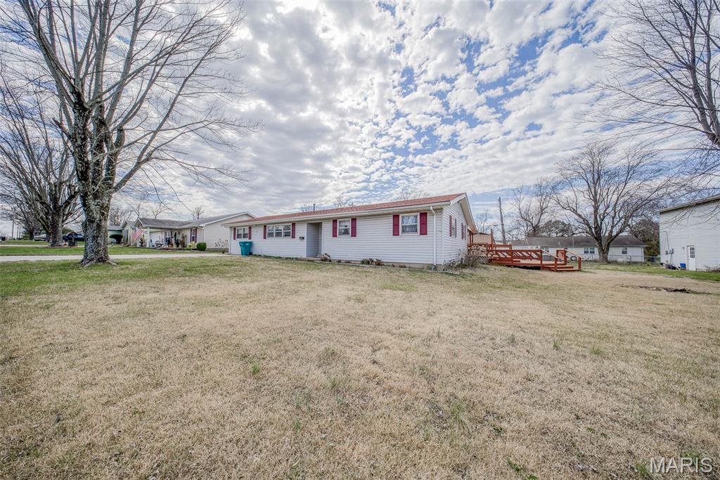 402 Locust Street Cuba, MO 65453 - Photo 35 of 68