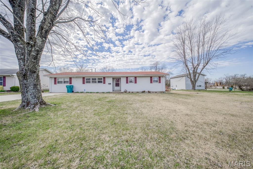 402 Locust Street Cuba, MO 65453 - Photo 36 of 68