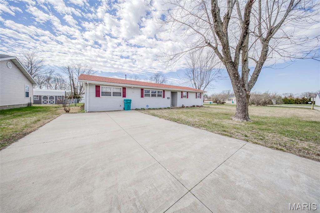 402 Locust Street Cuba, MO 65453 - Photo 37 of 68