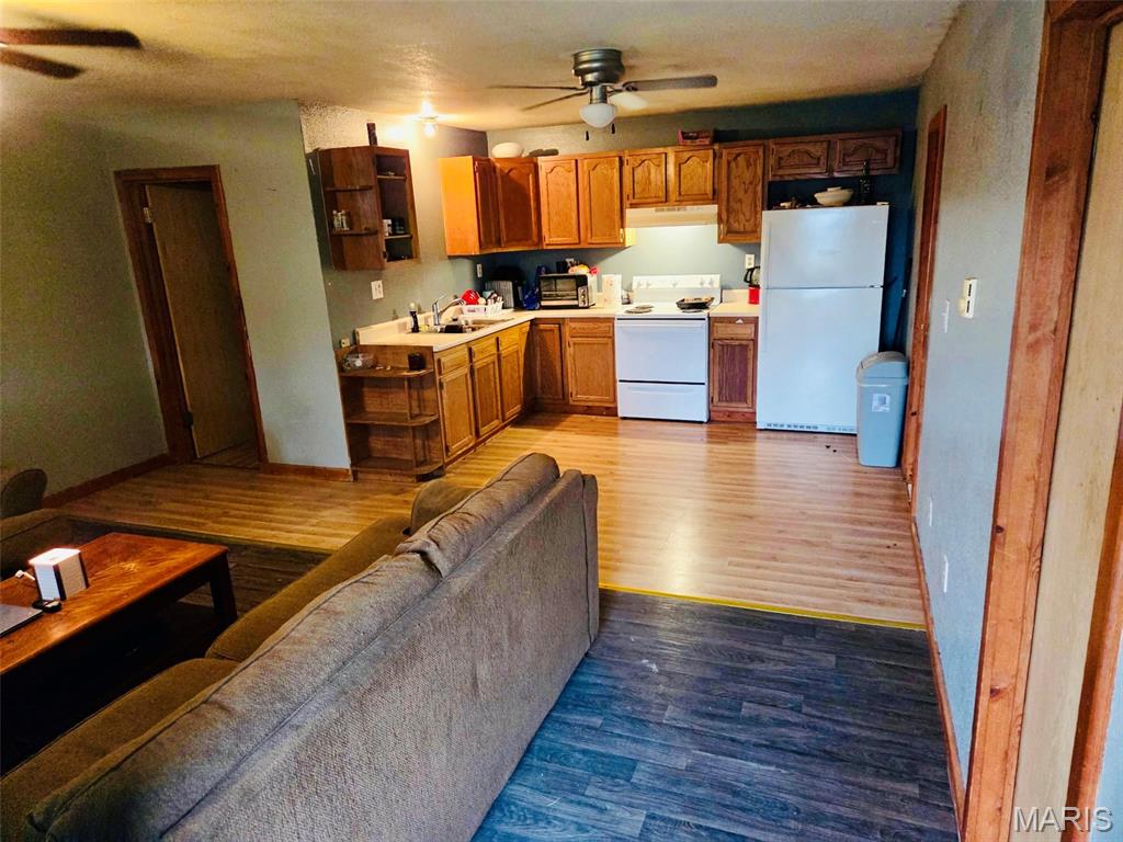 402 Locust Street Cuba, MO 65453 - Photo 47 of 68