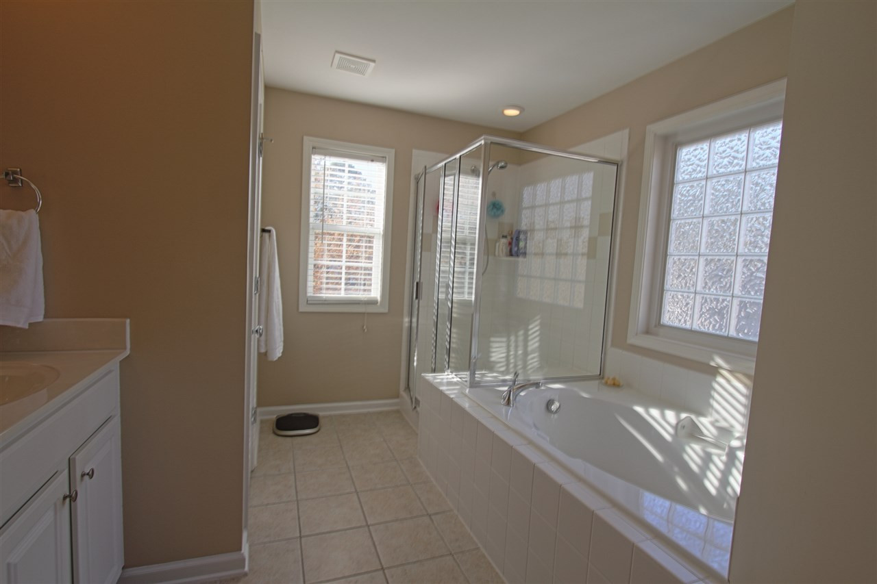 4 Providence Ridge Road Durham, NC 27713 - Photo 14 of 25 Master Bath/Spa