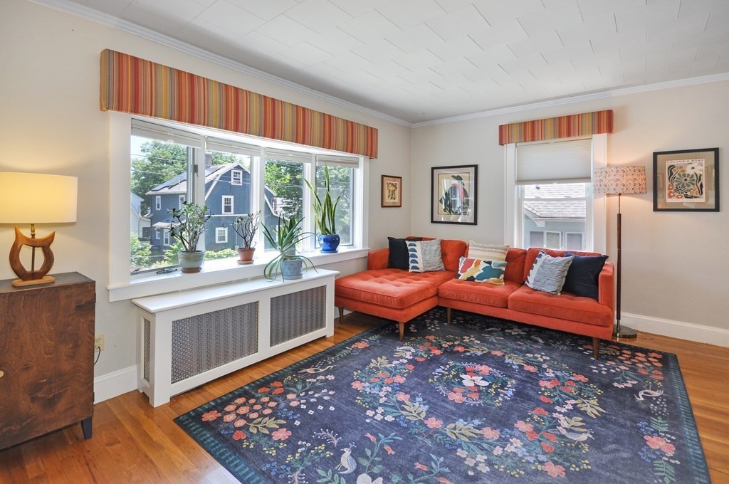 112 Newland Road Arlington, MA 02474 - Photo 5 of 34 Gallery Image 5