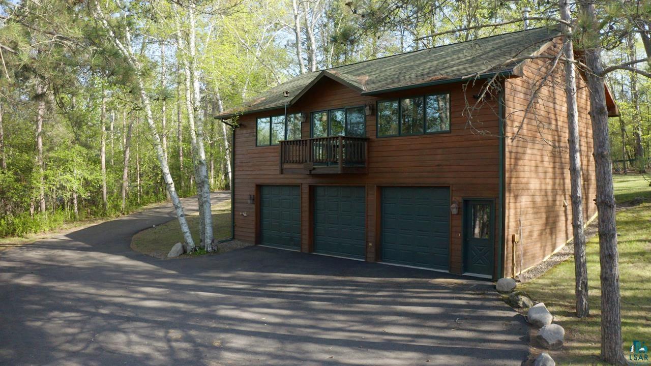 1880 Everett Bay Road Tower, MN 55790 - Photo 29 of 50 Garage with asphalt driveway