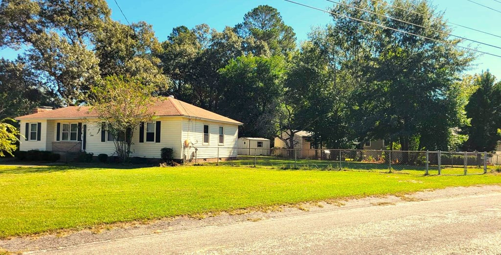 1844 Millwood Road Sumter, SC 29150 - Photo 4 of 20 Gallery Image 4